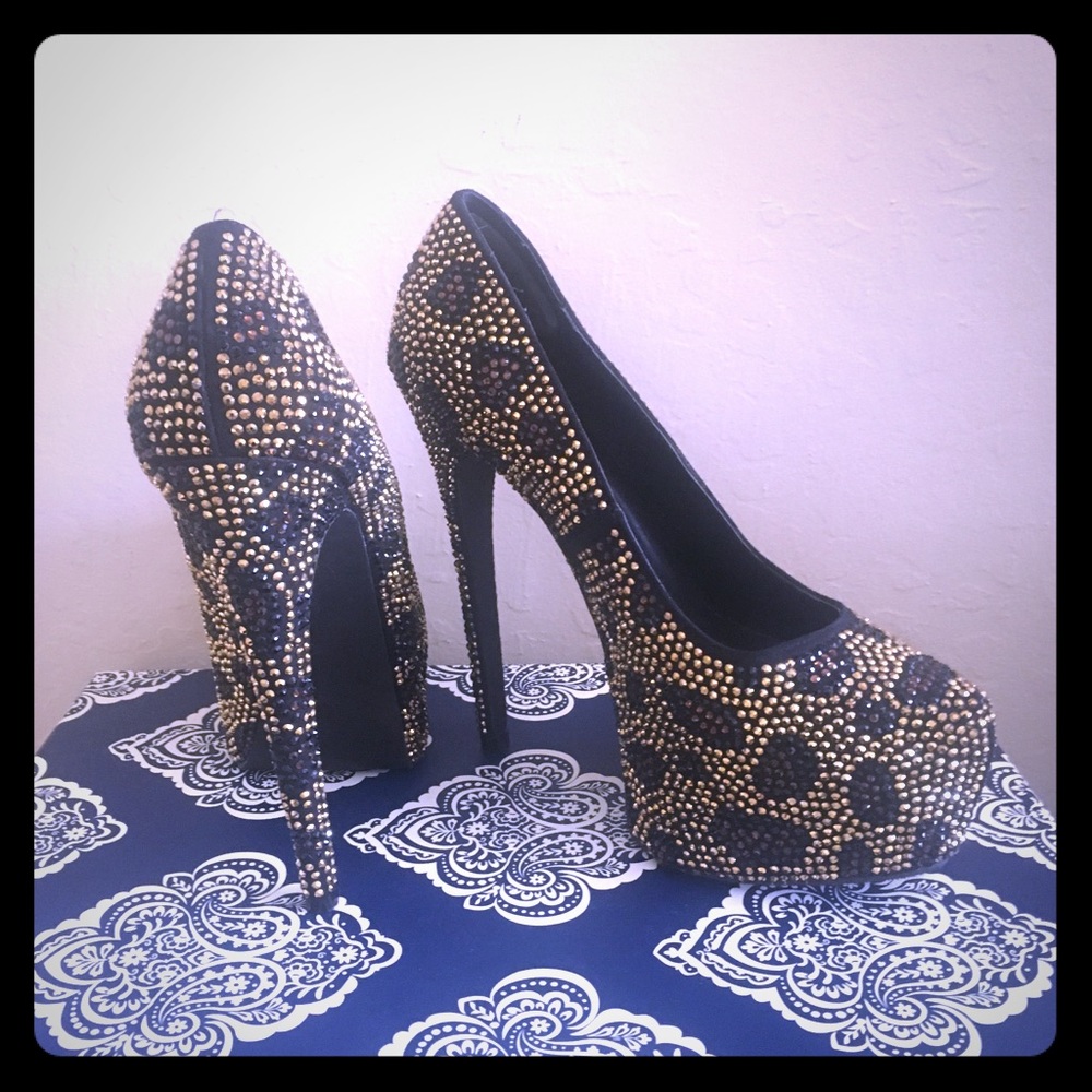 Steve Madden rhinestone stiletto heel 8